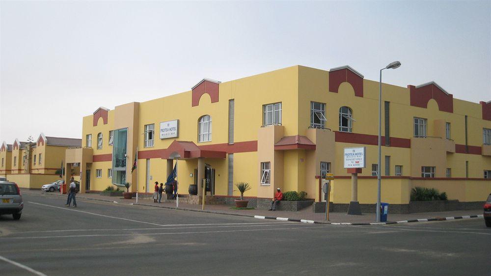 Protea Hotel By Marriott Walvis Bay Indongo Экстерьер фото