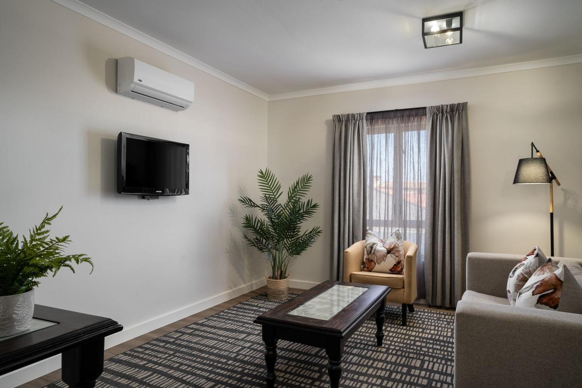 Protea Hotel By Marriott Walvis Bay Indongo Экстерьер фото