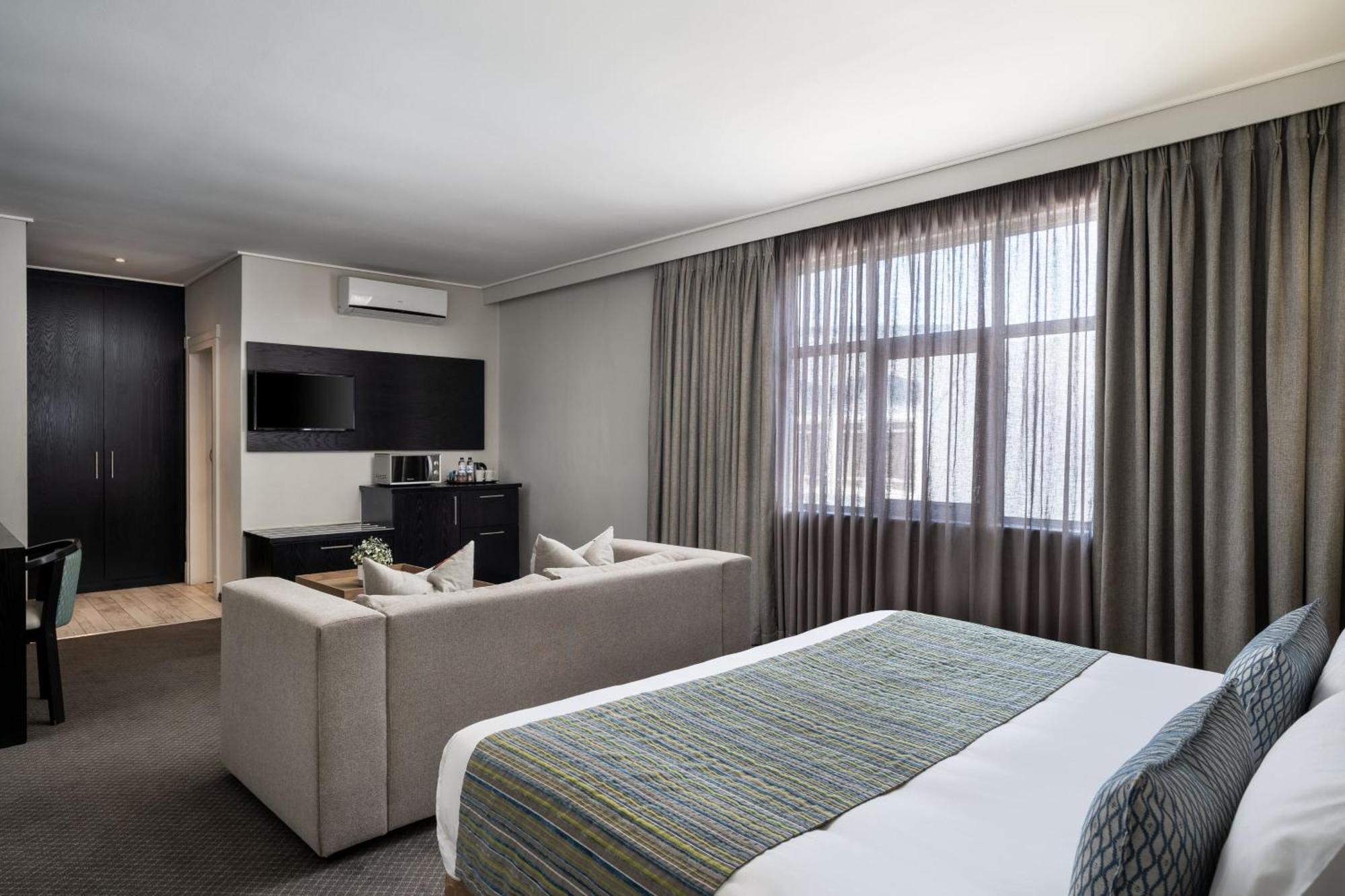 Protea Hotel By Marriott Walvis Bay Indongo Экстерьер фото